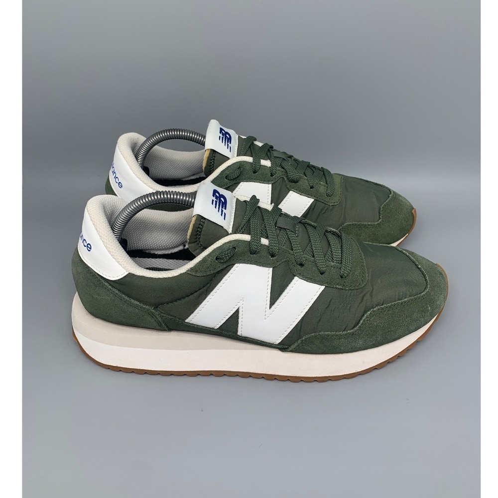 New Balance 237 Green White Running Shoes MS237CO Men's Sz 10 Women's Sz 11.5